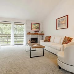 Cozy Condo Ranch at Roaring Fork