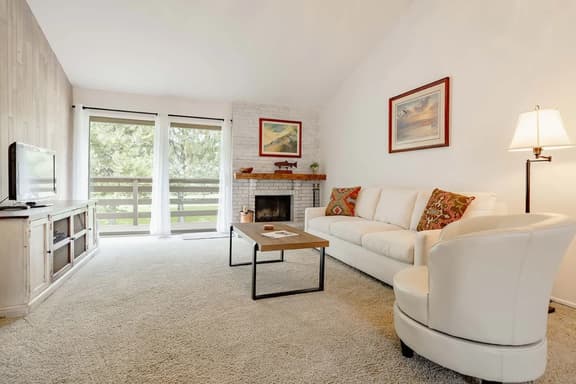 Cozy Condo Ranch at Roaring Fork - Image 1